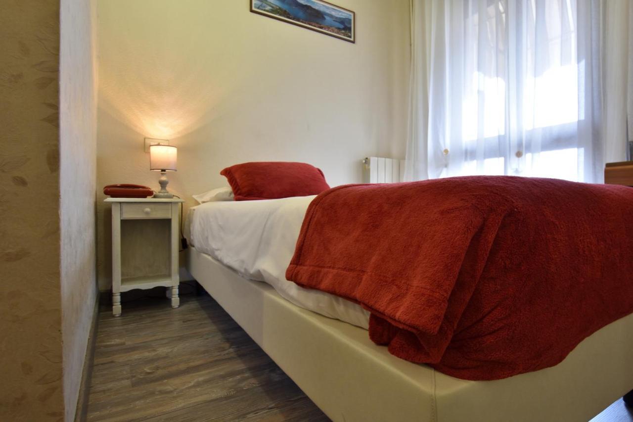 Hotel Milano Ιζέο Εξωτερικό φωτογραφία